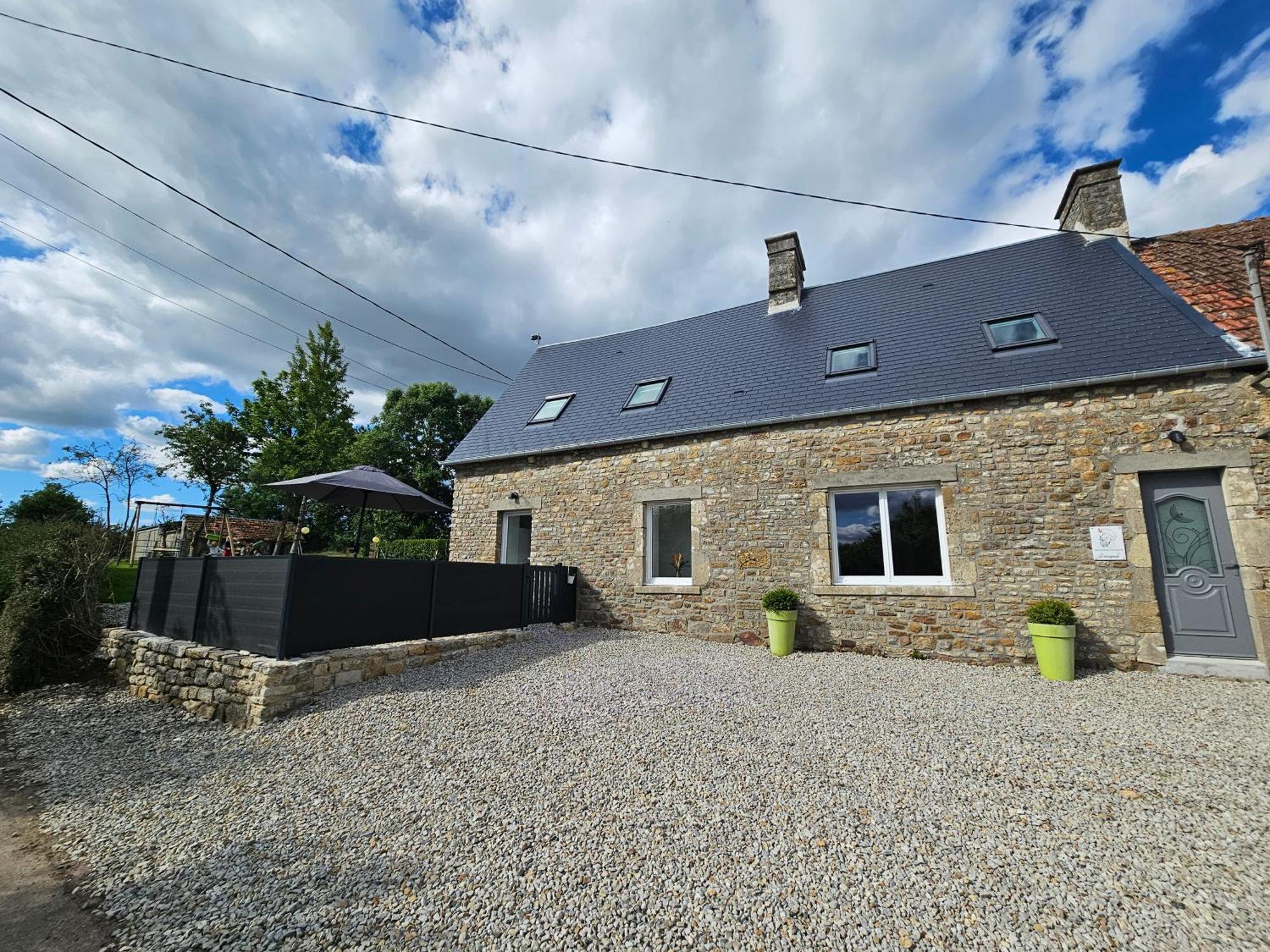 L'Escapade, Maison De Campagne Etienville 外观 照片